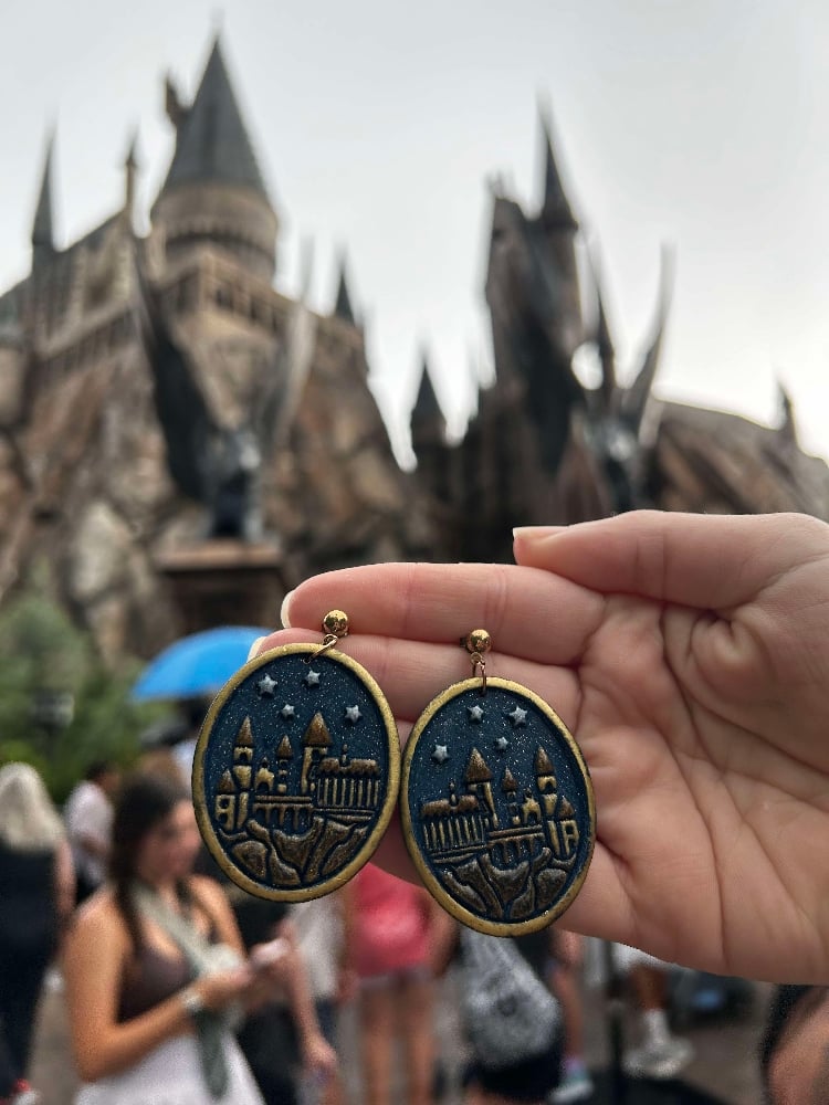 Image of School of Wizardry Dangle