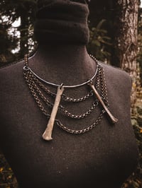 Image 2 of Chain and Bone