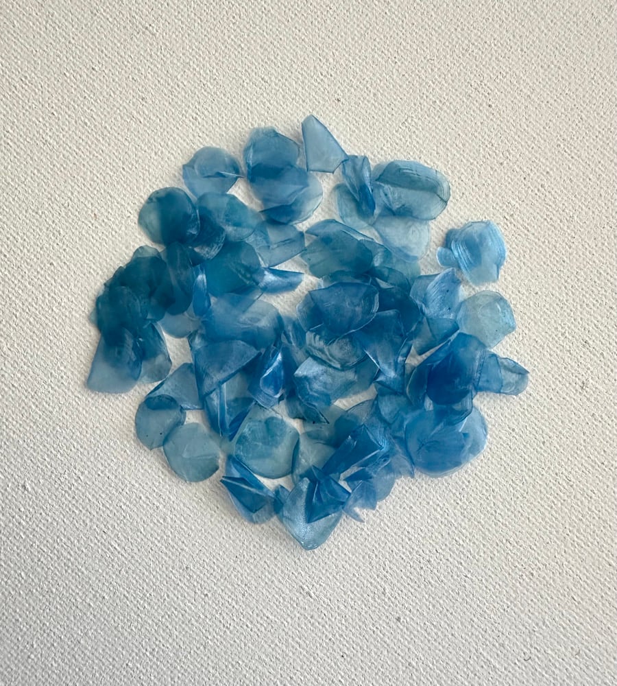 Image of Dyed fish scales - Blue