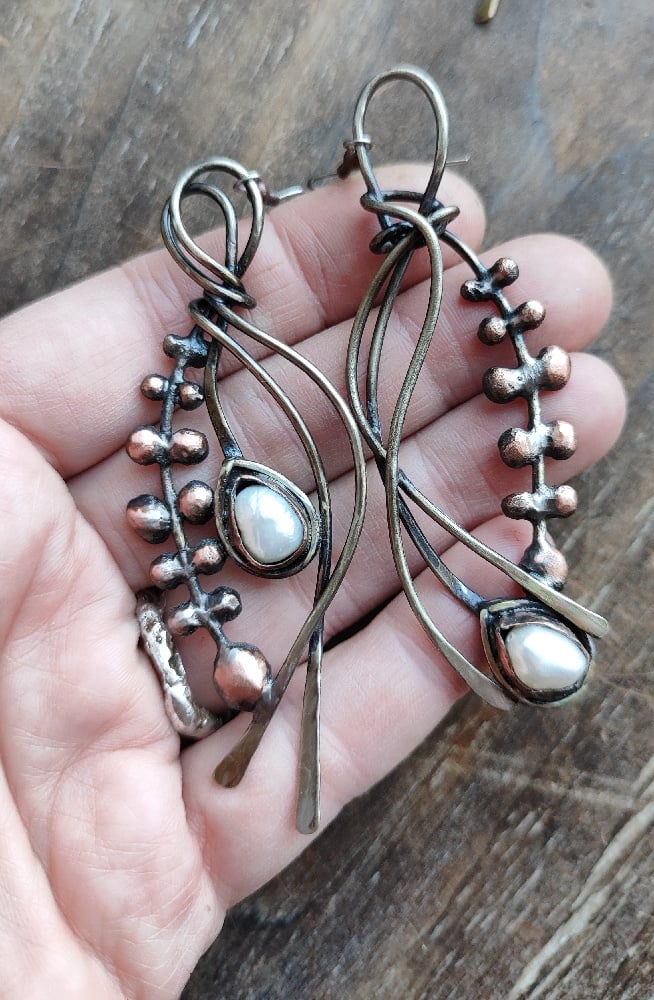 Pearl long earrings 3