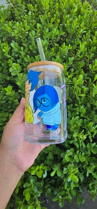 Image 2 of 16-ounce glass includes straw and straw washing brush 