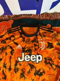 Image 2 of Juventus Football Shirt Mens Medium 2020/21 3rd Kit Orange Adidas Aeroready