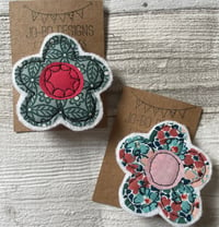 Image 1 of Small flower brooches