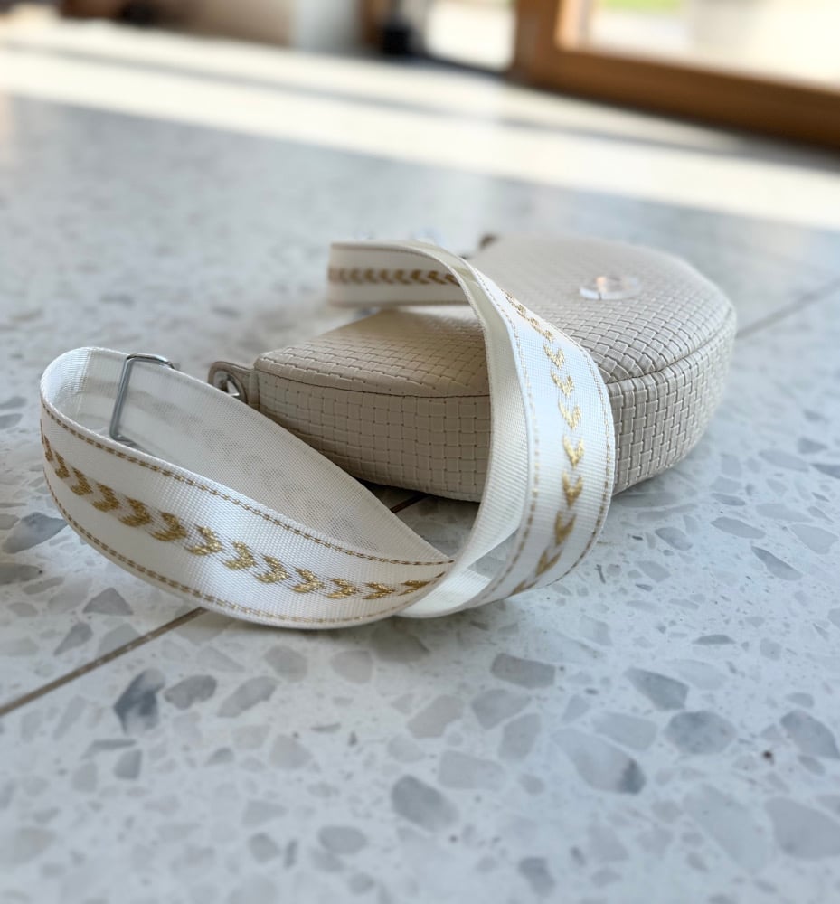 Image of Halfmoon bag Beige