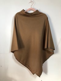 Image 1 of PONCHO LANA