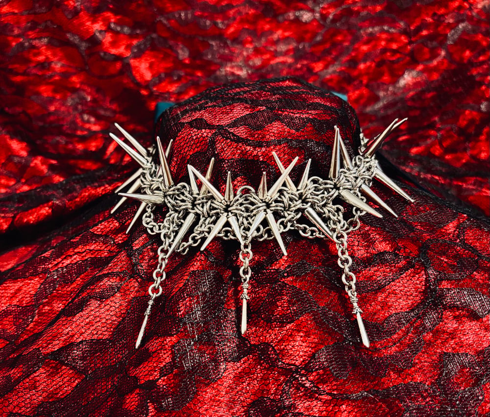 Image of 𝔓𝔩𝔢𝔠𝔱𝔯𝔬𝔡𝔢𝔯𝔞 𝔰𝔠𝔞𝔩𝔞𝔱𝔬𝔯
