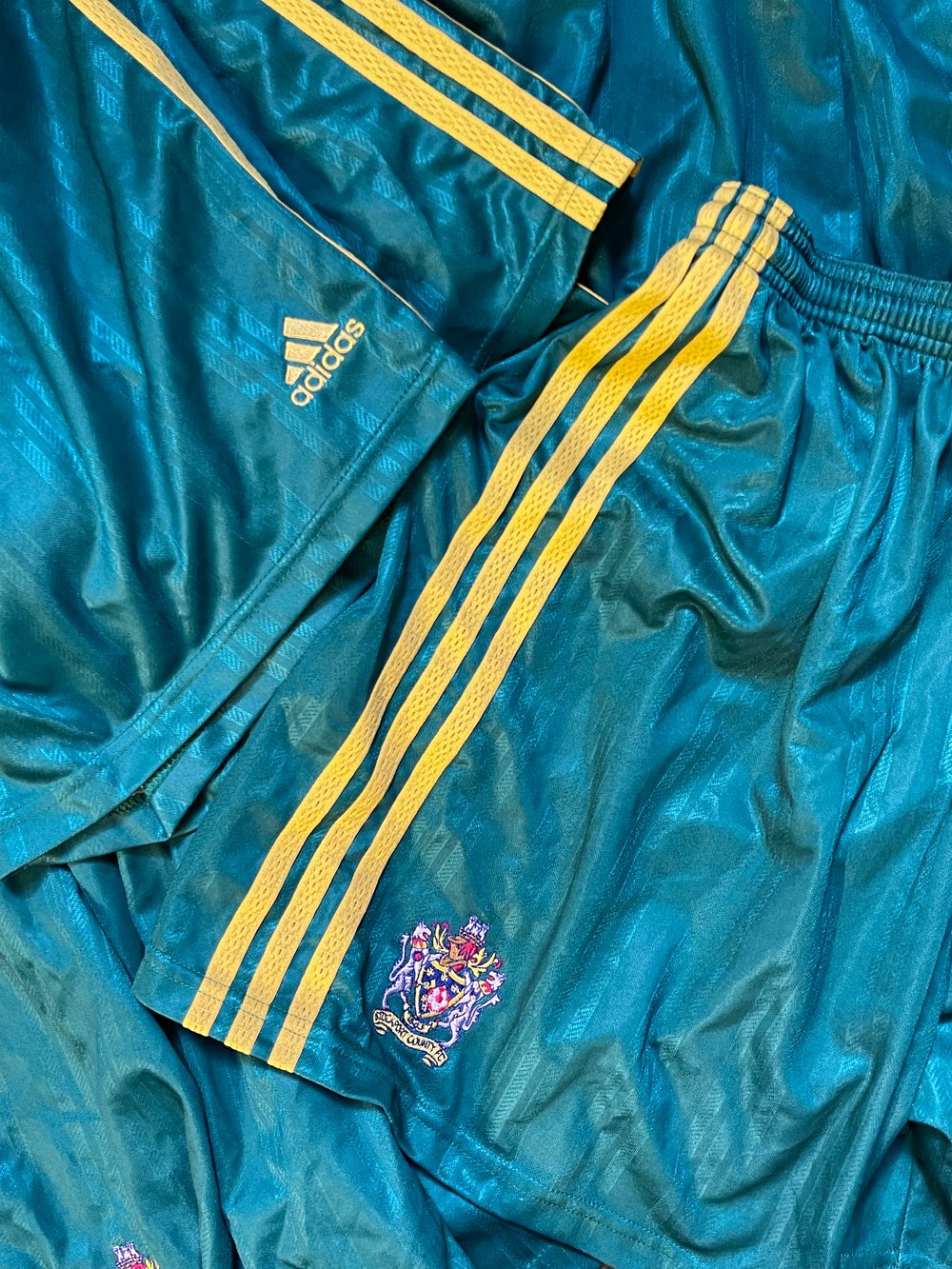 Replica 1998/99 adidas Away Shorts