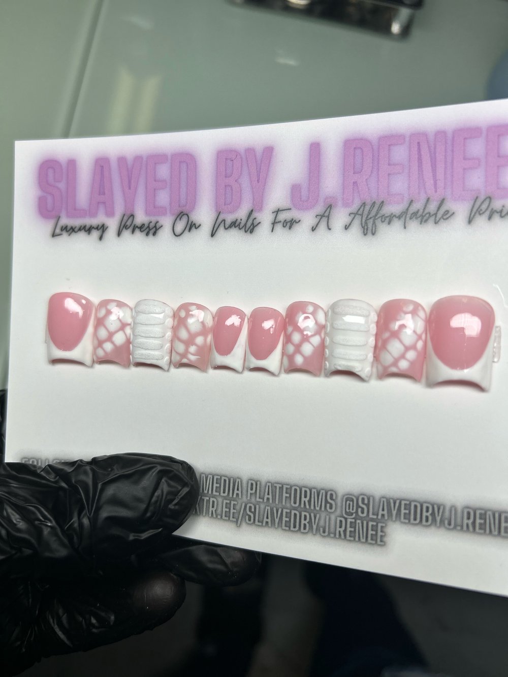 Moon Cut Short French Design 