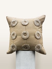 Image 1 of Ring Cushion 01