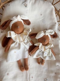 Image 4 of RENARDE MOYEN MODÈLE TENUE MARGUERITE 🌼 