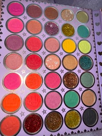Image 4 of Kuku 117 Color Eyeshadow palette book with Highlighters