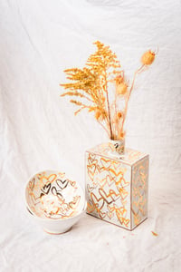 Image 1 of Heart collection block vase