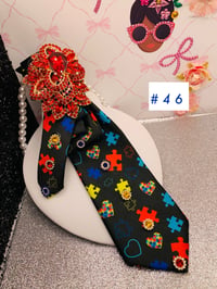 Image 21 of Classy Diva Tie Necklace