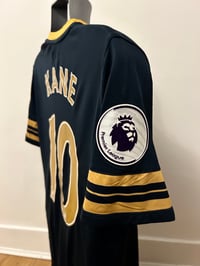 Image 5 of Tottenham Hotspur “KANE 10” 2016/17 Away Shirt + PL patches (M)