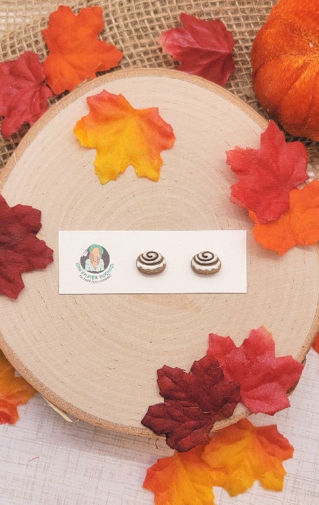 Image of Cinnamon Roll Studs