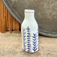 Image 4 of Little Bryony Bud Vase