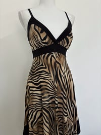 Image 2 of 00s Print brown dress // M