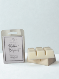 Matcha & bergamot clamshell wax melts 