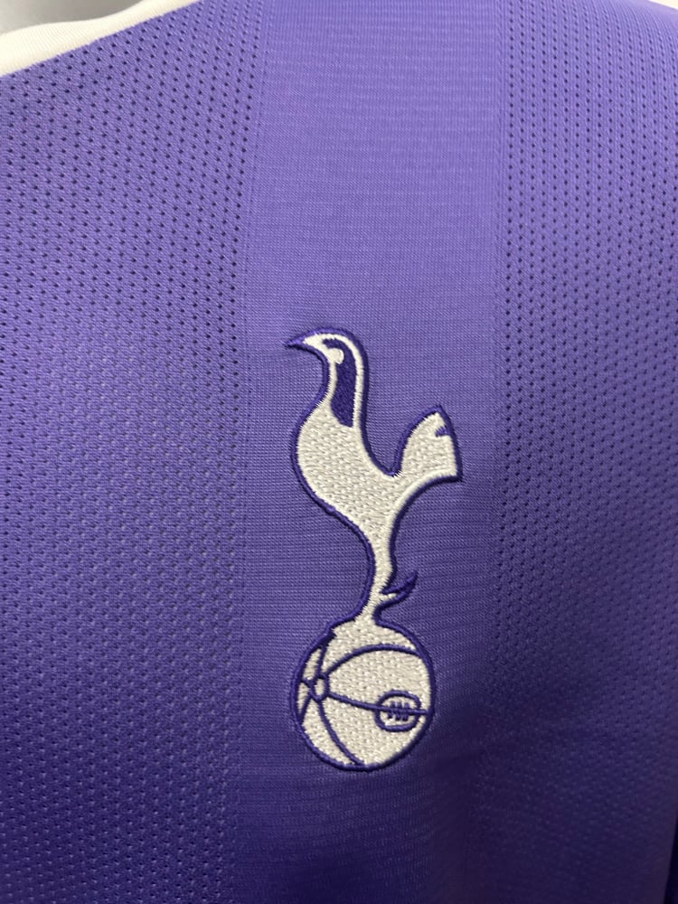 Image of Tottenham Hotspur “MODRIĆ 14” 2011/12 Away Shirt + PL patches  (L)