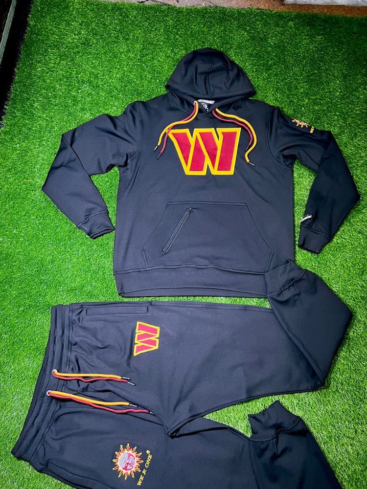 Image of THE COMANDER “W” PULLOVER DRI FIT UNIT - BLACK