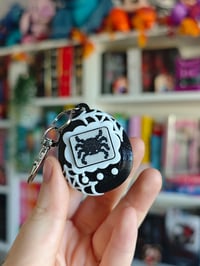 Image 4 of Llavero clicker tamagotchi Halloween 