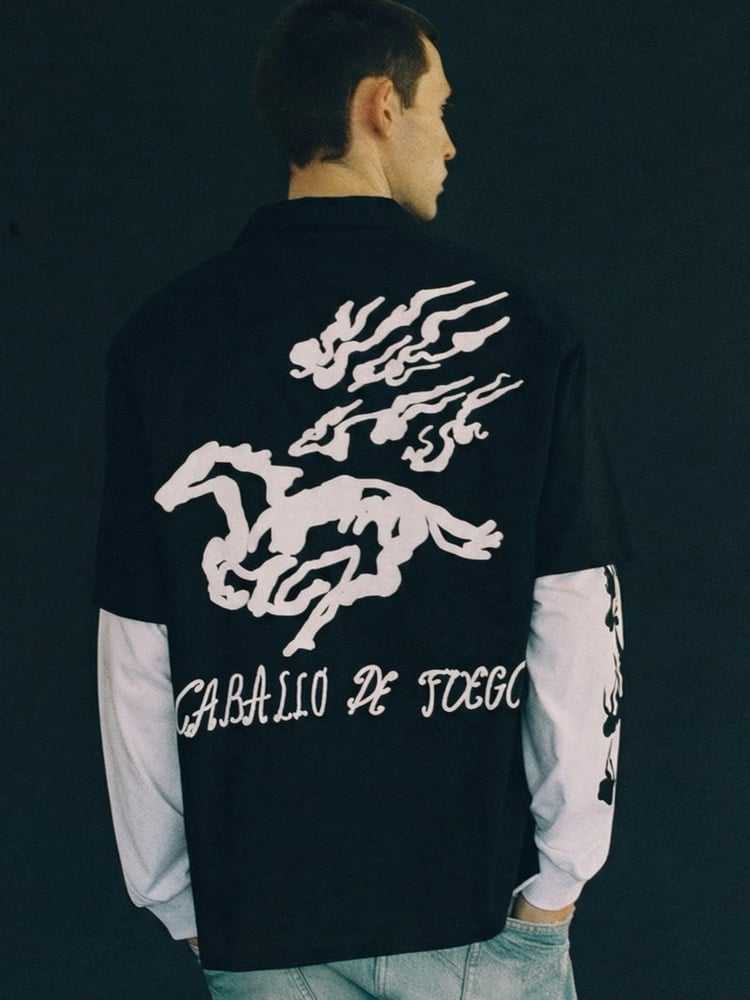 Caballo de fuego. Camisa
