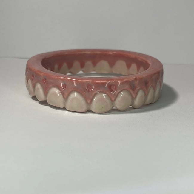 Teeth Bracelet G - 7.25 in Inner Circumference