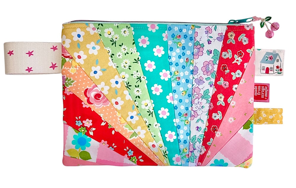 Image of Sunburst Pouch 05