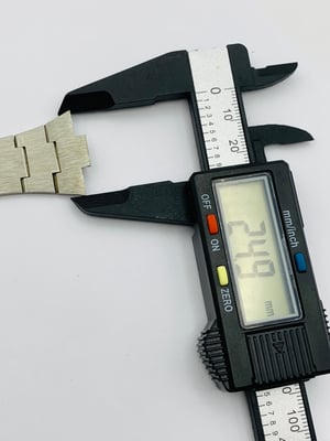 Image of vintage roamer gents stainless steel watch strap,band,bracelet n.o.s,new,1970's.(RMR-01)