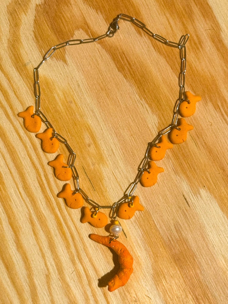 Image of Goldfish Necklace n°4