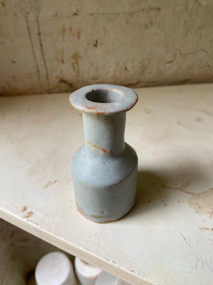 Small squat bottle (duck egg)