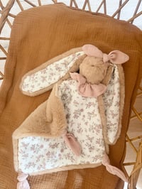 Image 1 of DOUDOU ENVELOPPANT MOTIF BARBAPAPA