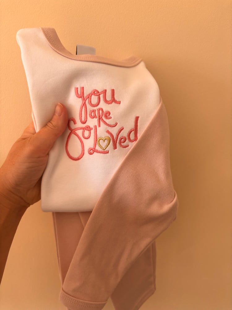 Image of 3-4 dusty pink and white pjs