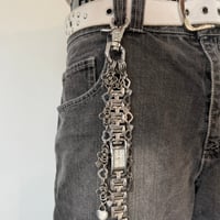 Image 4 of Tangled In Hearts Keychain