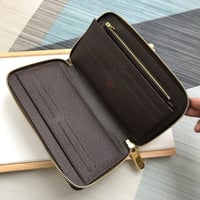 Image 2 of LV Zippy Organizers Wallet