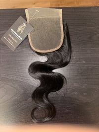 Image 2 of 16 inch body wave closure