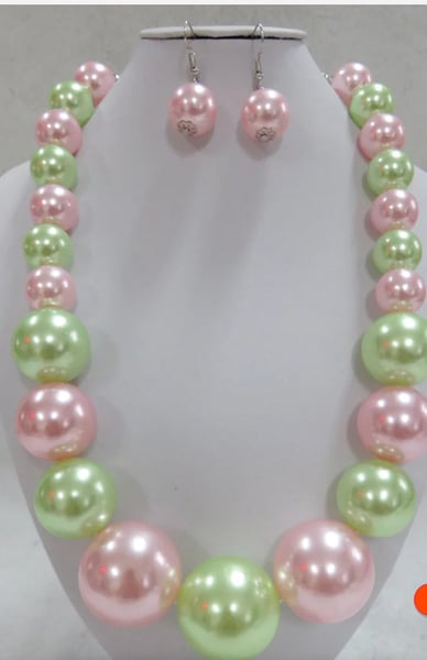 Image of Jasmine LOVE (1) STRAND PINK GREEN NECKLACE SET