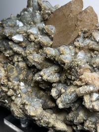 Image 21 of Quartz, Limonite, Chlorite, Hematite & UV Calcite Statement Cluster | Daye China #2861 