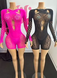 Image 1 of Show Off Onepiece 