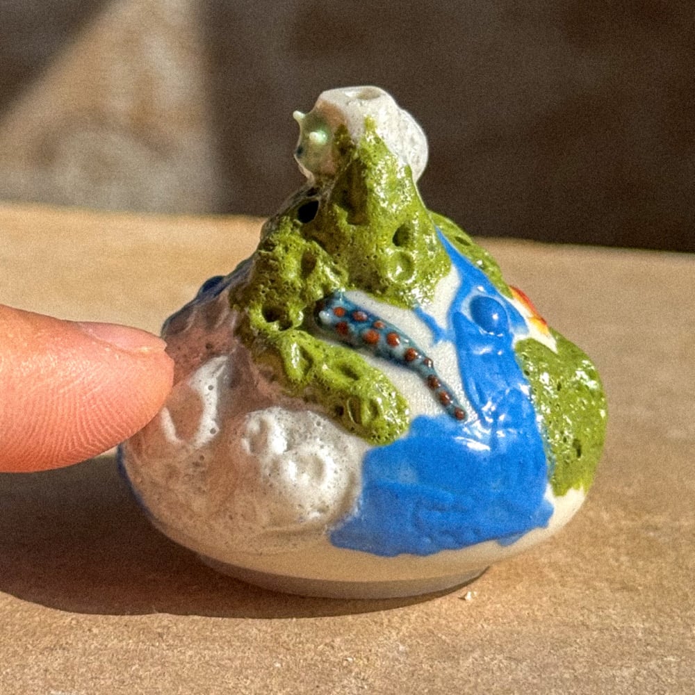 Image of Mini Bugs Vase