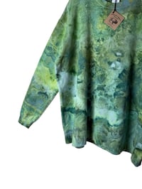 Image 7 of 2XL Unisex Ring Spun Cotton Blend Crew Sweatshirt in Verdant Watercolor Ice Dye