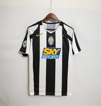 Image 1 of Juventus 04/05 Retro Home Jersey