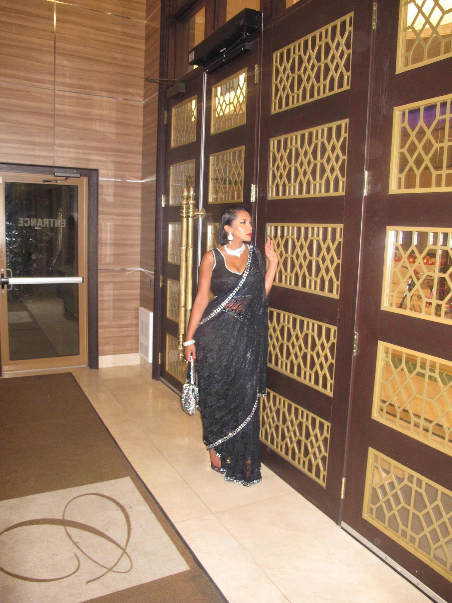 Image of LACE & RHINESTONE EMBELLISHED SAREE (M)