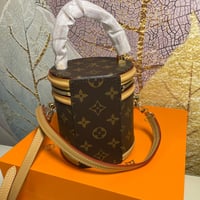 Image 14 of BUCKET LIST PURSE