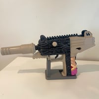 Image 2 of Remix KawsxUzi 