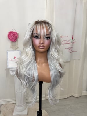 Image of Frosty luxury (pre order)