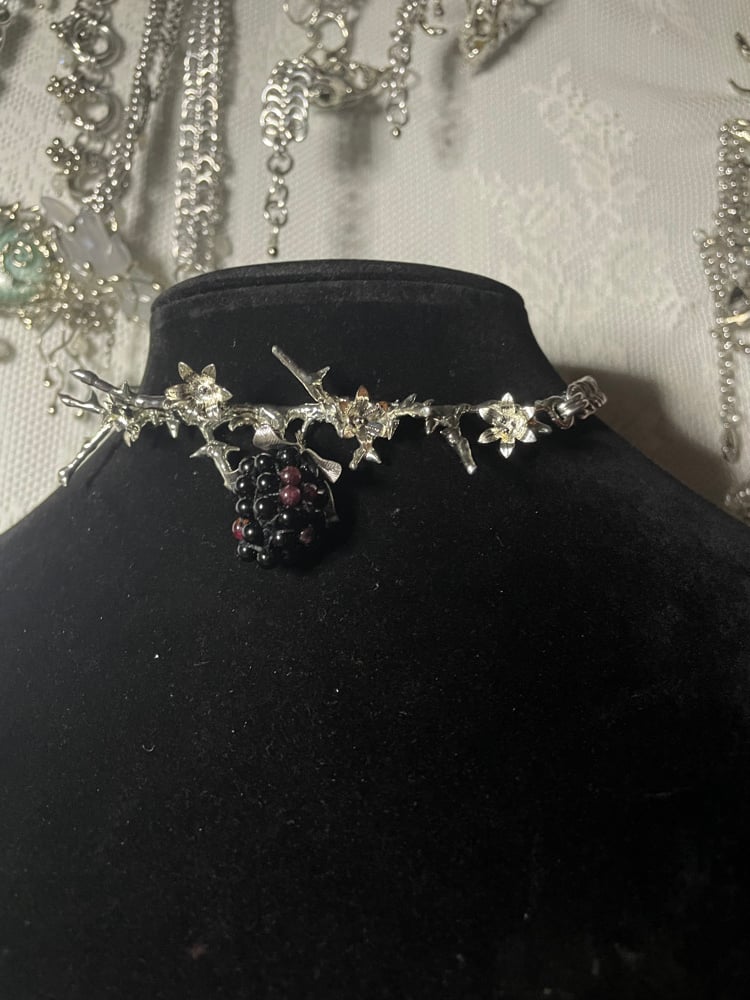 Blackberry choker Image 5