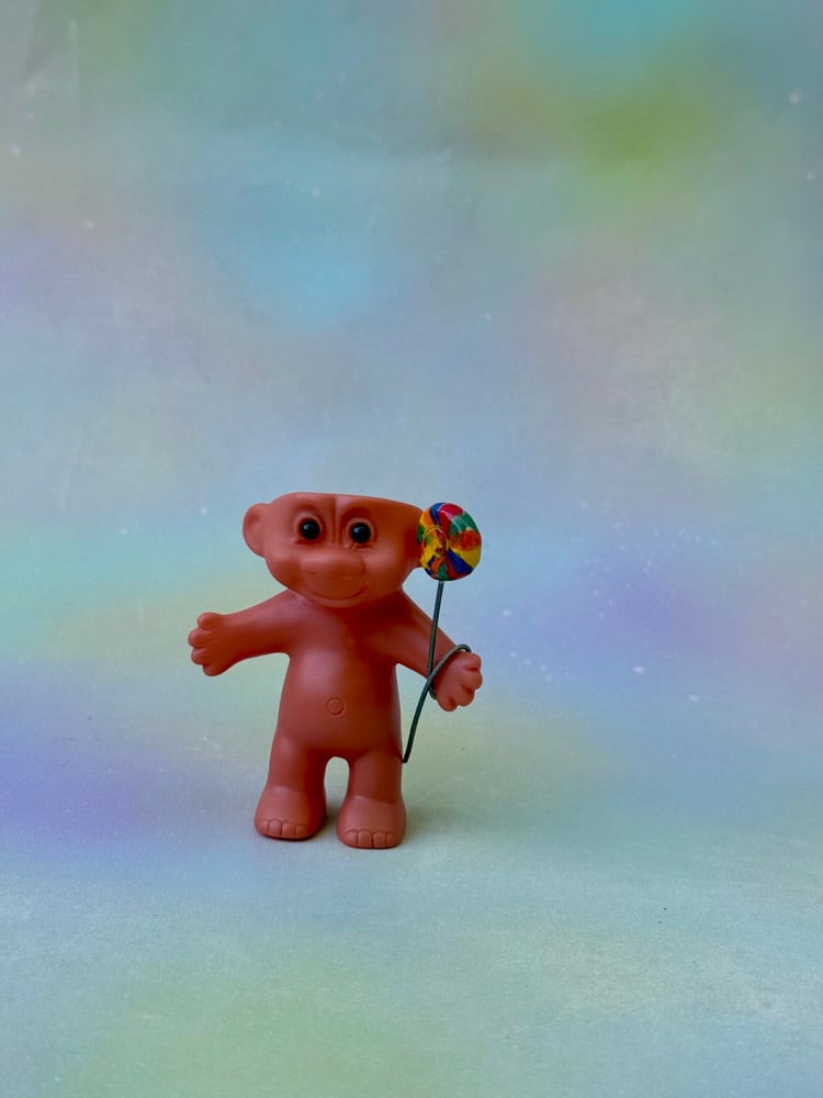 Image of pokey tool + troll lighter sleeve