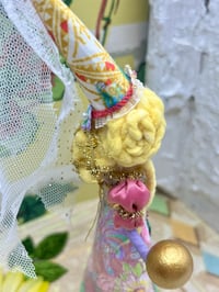 Image 5 of The Frog Prince and Princess, miniature art doll figure