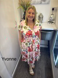 Yvonne - Angel Sleeve Midi Dress